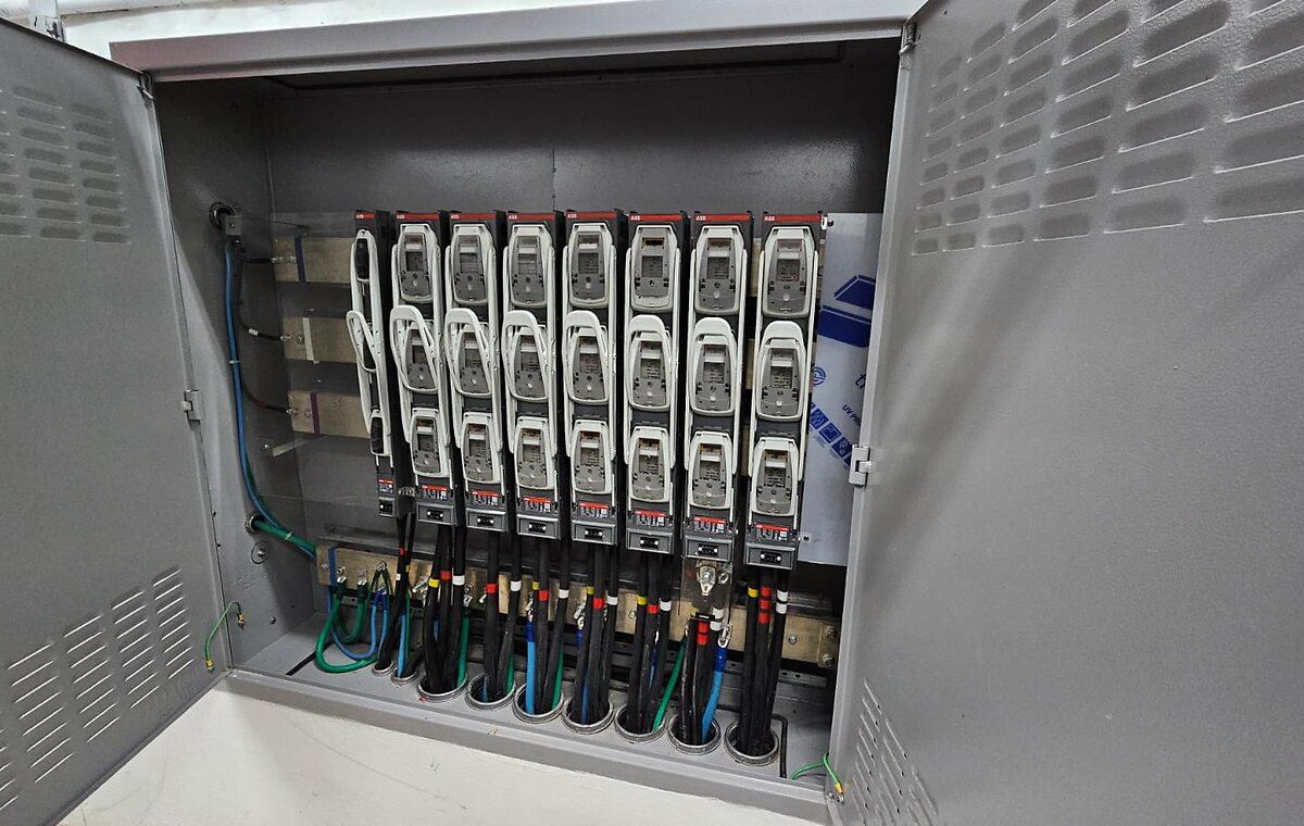 Sistema de proteção elétrica industrial atendido pela JETA Engenharia